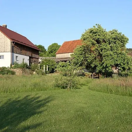 Rustikales Ferienhaus In Ruhiger Und Idyllischer Lage Semesterbostad *